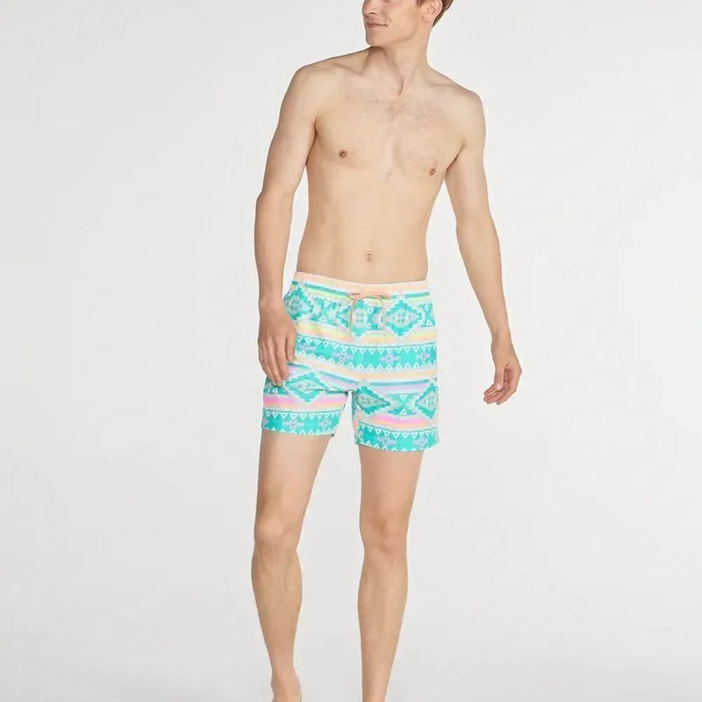 Chubbies | 'The En Fuegos' Classic Swim Trunk - size XXL in Teal Geometric